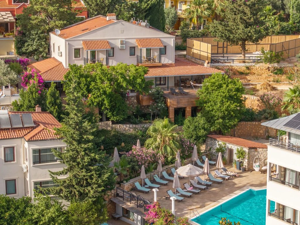 villa-pool